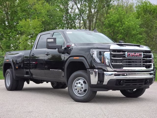 2026 Onyx Black GMC Sierra 3500HD SLE 4X4 Truck