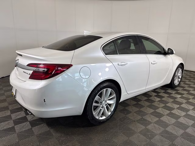 Used 2016 Buick Regal Base with VIN 2G4GK5EX6G9117248 for sale in North Canton, OH