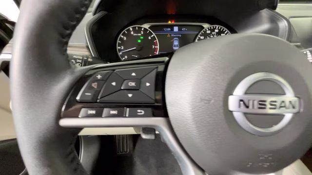 2021 Super Black Nissan Altima 2.5 Platinum AWD Sedan