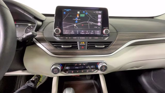 2021 Super Black Nissan Altima 2.5 Platinum AWD Sedan