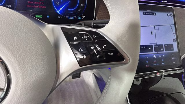 2023 Twilight Blue Metallic Mercedes-Benz EQE 350 Sedan AWD Sedan