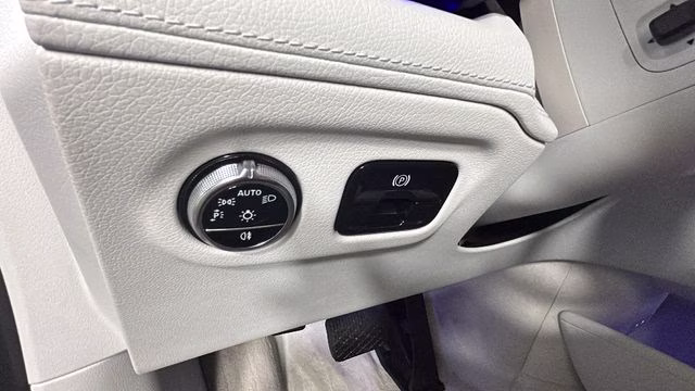 2023 Twilight Blue Metallic Mercedes-Benz EQE 350 Sedan AWD Sedan