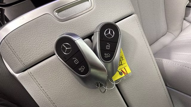 2023 Twilight Blue Metallic Mercedes-Benz EQE 350 Sedan AWD Sedan