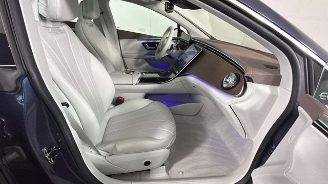 2023 Twilight Blue Metallic Mercedes-Benz EQE 350 Sedan AWD Sedan