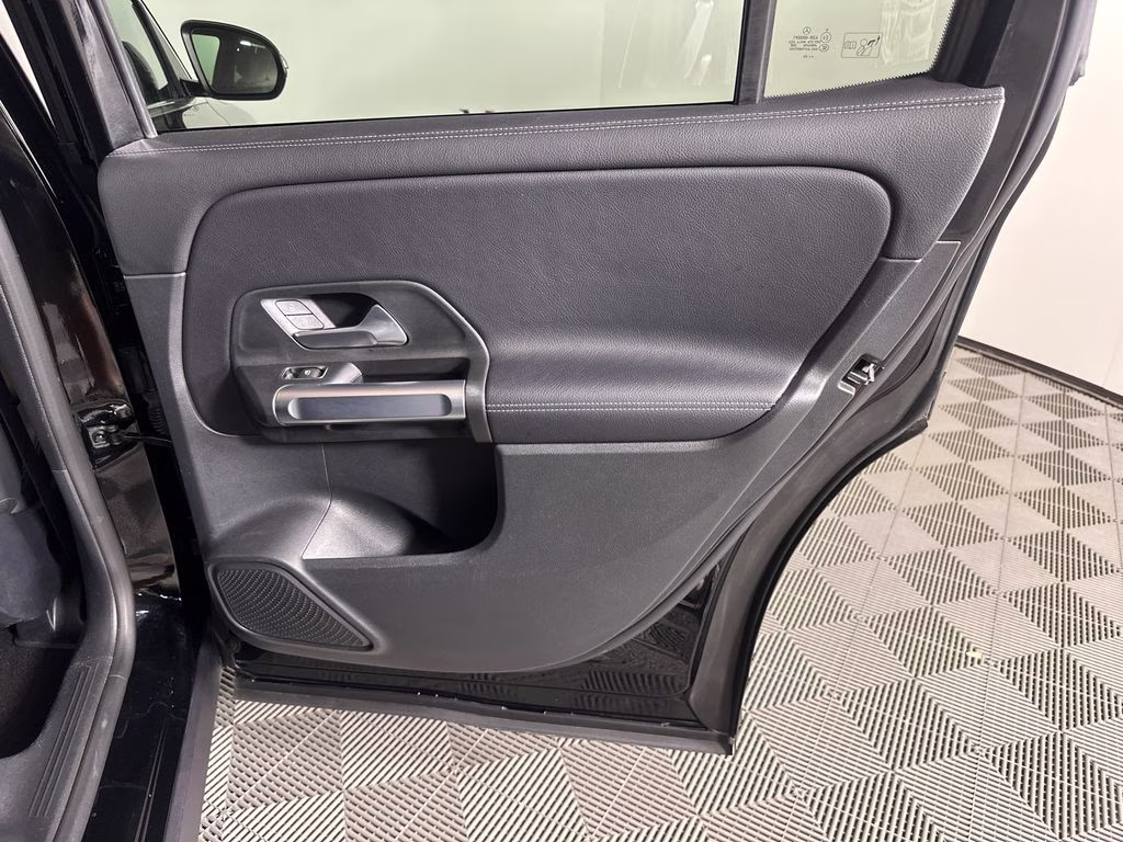 2023 Night Black Mercedes-Benz GLB GLB 250 FWD SUV