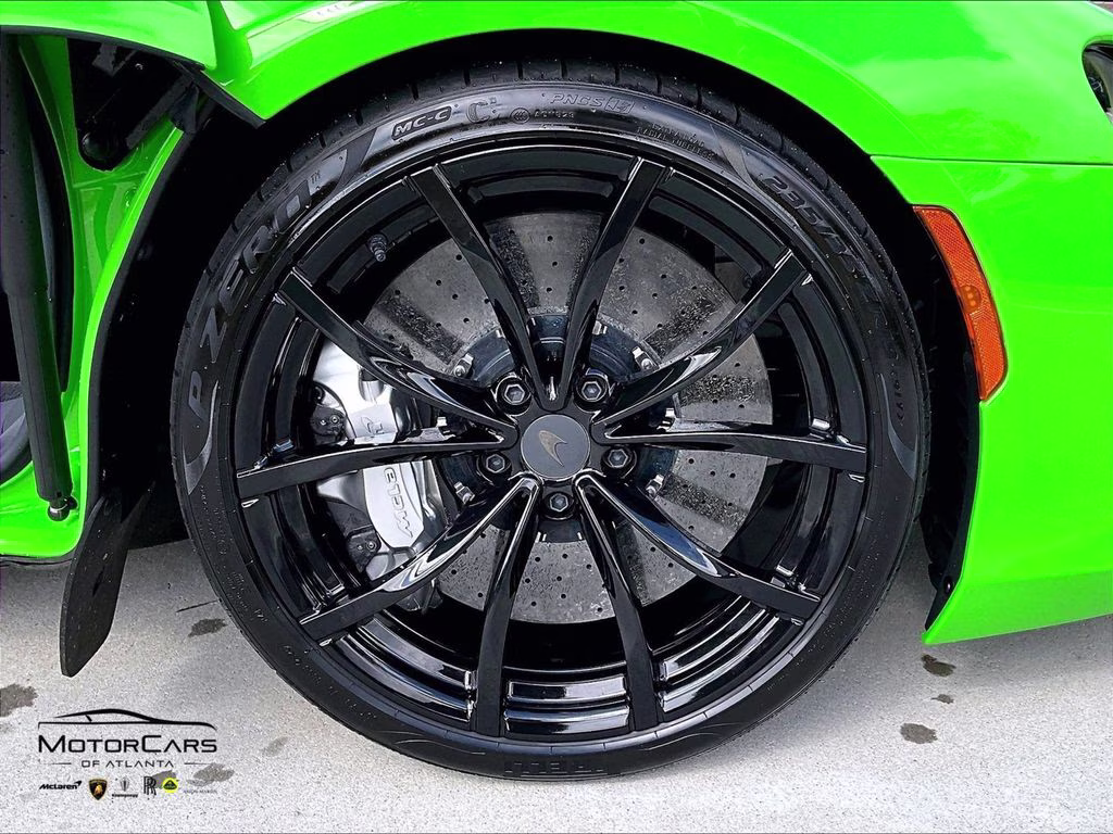 2025 Mantis Green McLaren Artura .PERFORMANCE SPIDER RWD Convertible