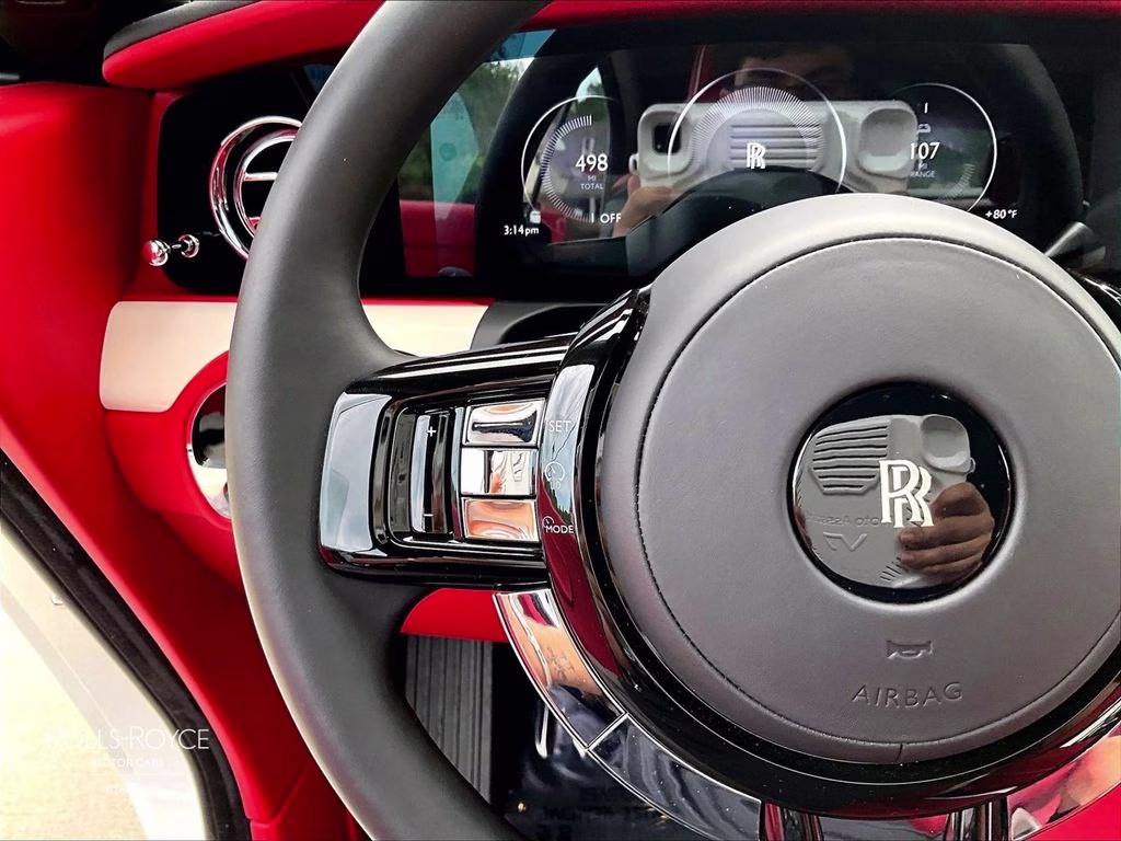 2024 Arctic White Rolls-Royce Spectre AWD Coupe