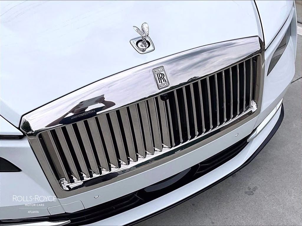 2024 Arctic White Rolls-Royce Spectre AWD Coupe