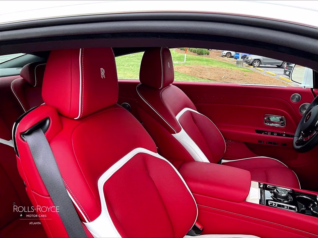 2024 Arctic White Rolls-Royce Spectre AWD Coupe