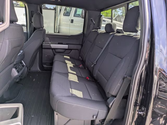 2025 Black Metallic Ford F-150 XLT 4X4 Truck