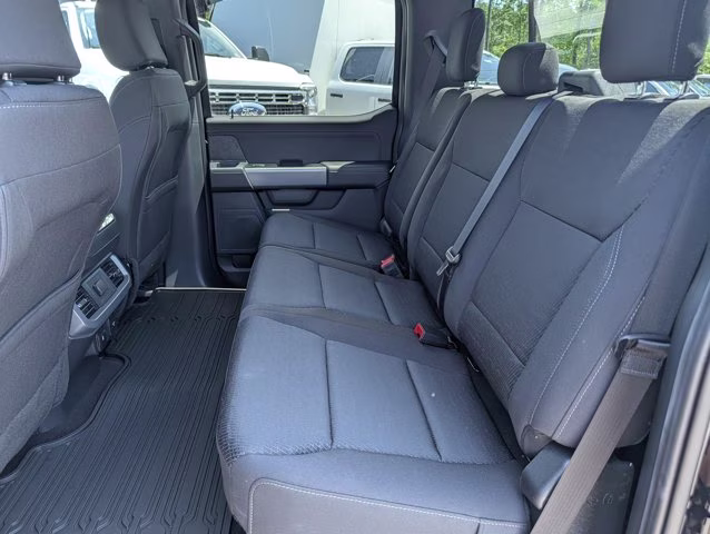2025 Black Metallic Ford F-150 XLT 4X4 Truck