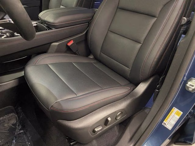 2026 Lakeshore Blue Chevrolet Traverse Z71 AWD SUV