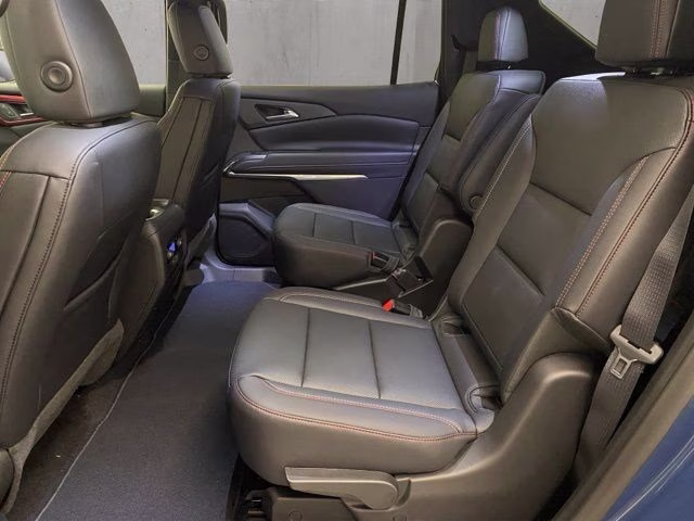 2026 Lakeshore Blue Chevrolet Traverse Z71 AWD SUV