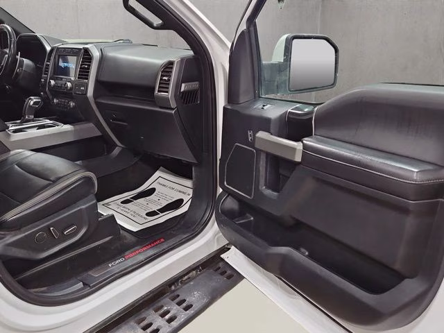 2018 Oxford White Ford F-150 Raptor 4X4 Truck