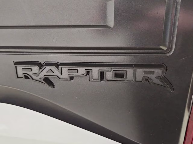 2018 Oxford White Ford F-150 Raptor 4X4 Truck