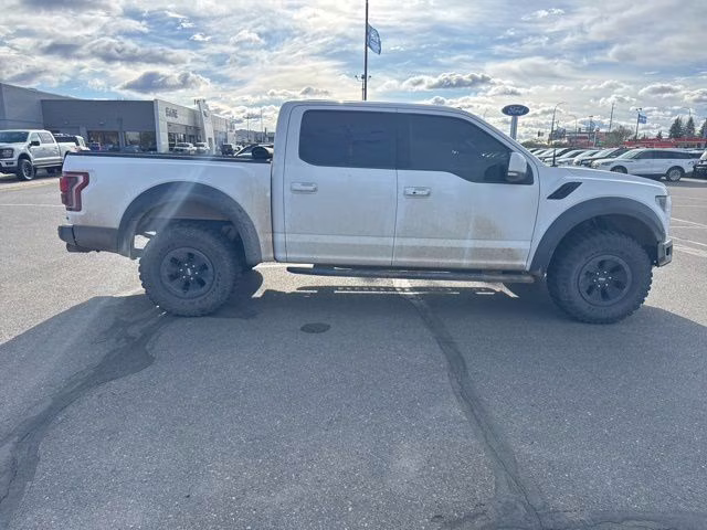 2018 Oxford White Ford F-150 Raptor 4X4 Truck