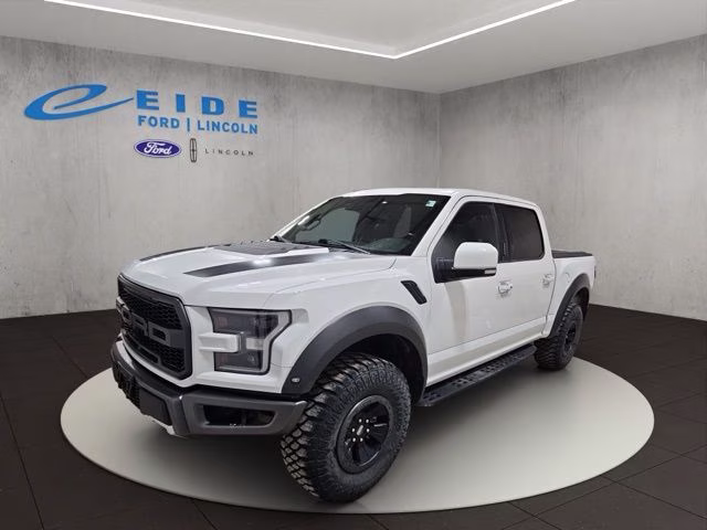 2018 Oxford White Ford F-150 Raptor 4X4 Truck