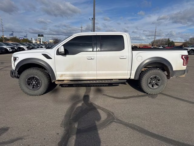 2018 Oxford White Ford F-150 Raptor 4X4 Truck