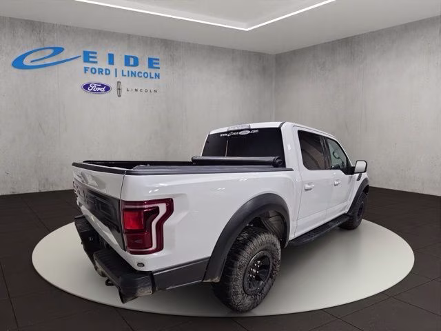 2018 Oxford White Ford F-150 Raptor 4X4 Truck