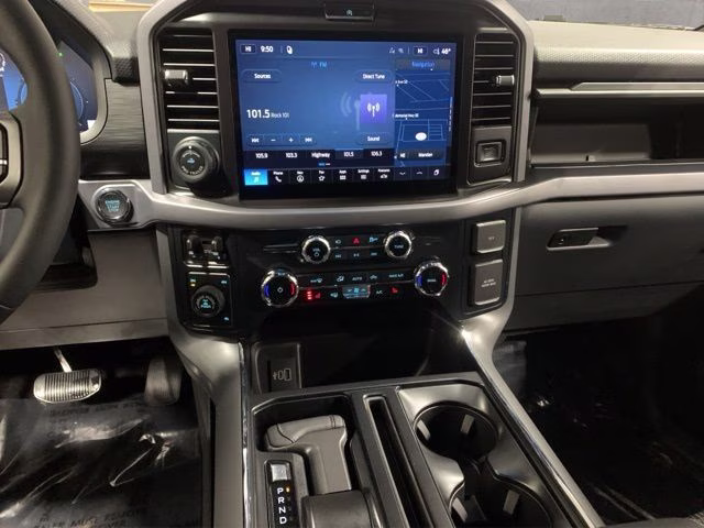 2026 Avalanche Ford F-150 XLT Black Appearance 4X4 Truck