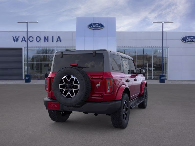 2026 Ruby Red Metallic Tinted Clearcoat Ford Bronco Outer Banks 4X4 SUV