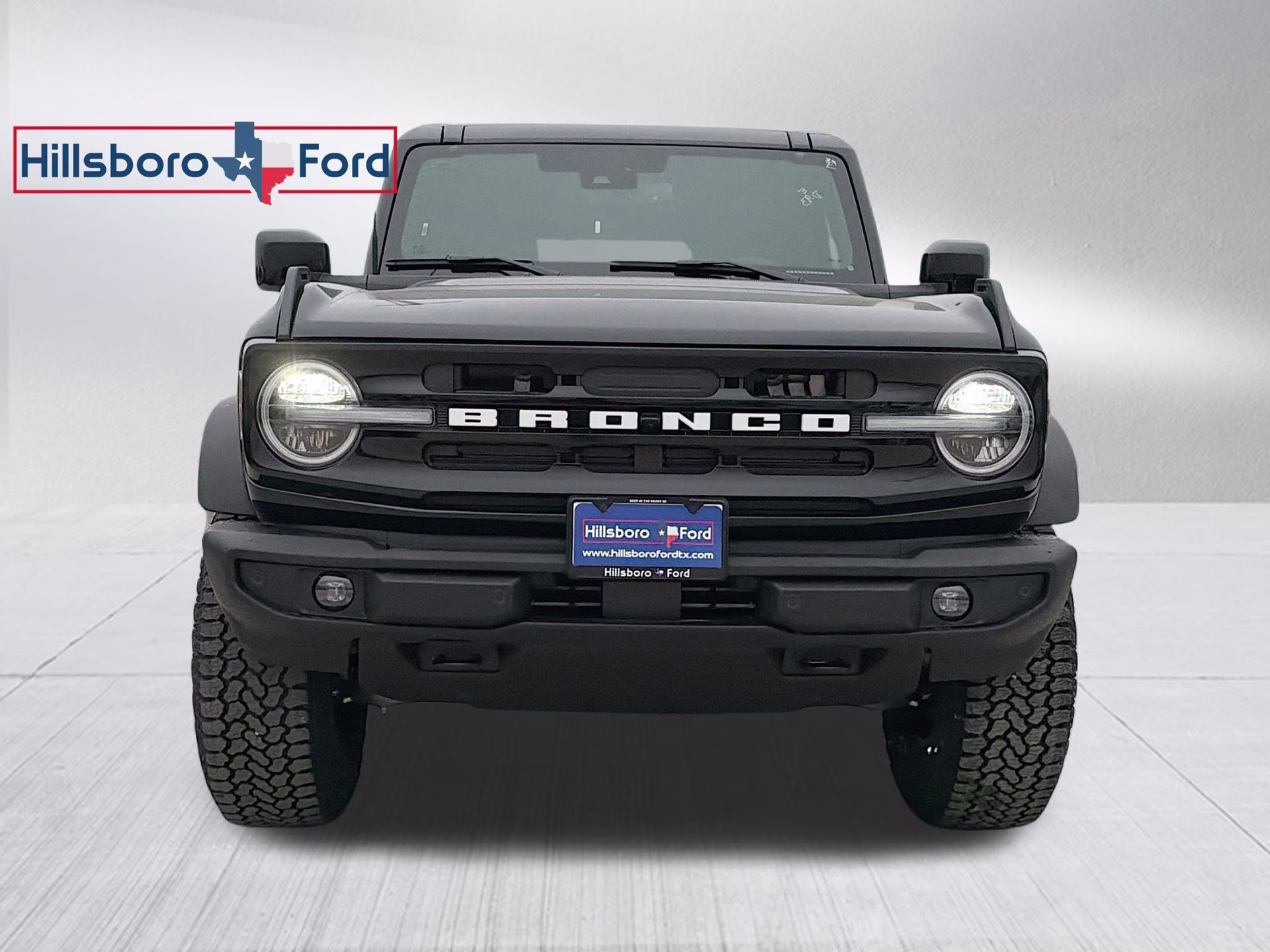 2026 Shadow Black Ford Bronco Outer Banks 4X4 SUV