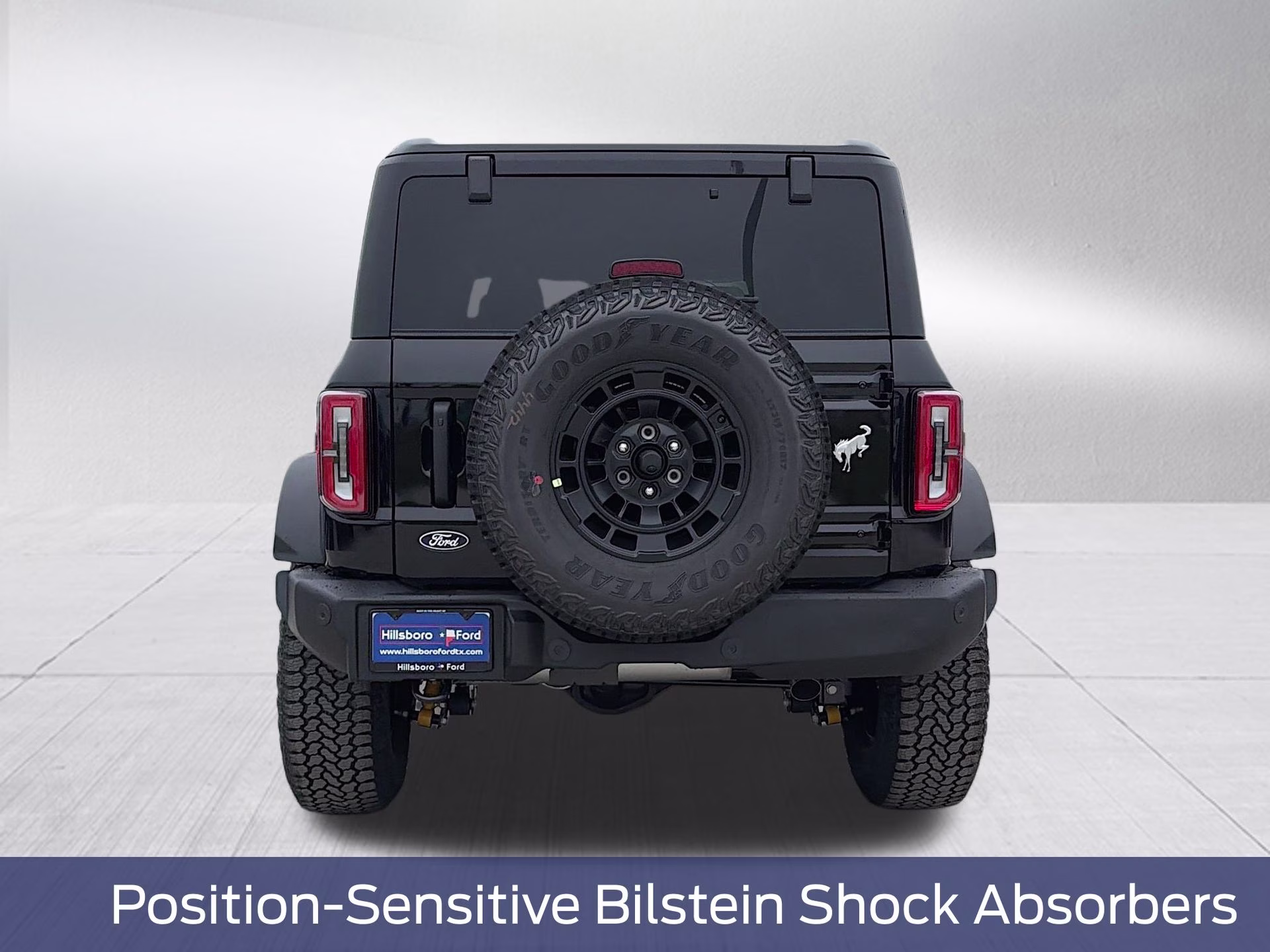 2026 Shadow Black Ford Bronco Outer Banks 4X4 SUV