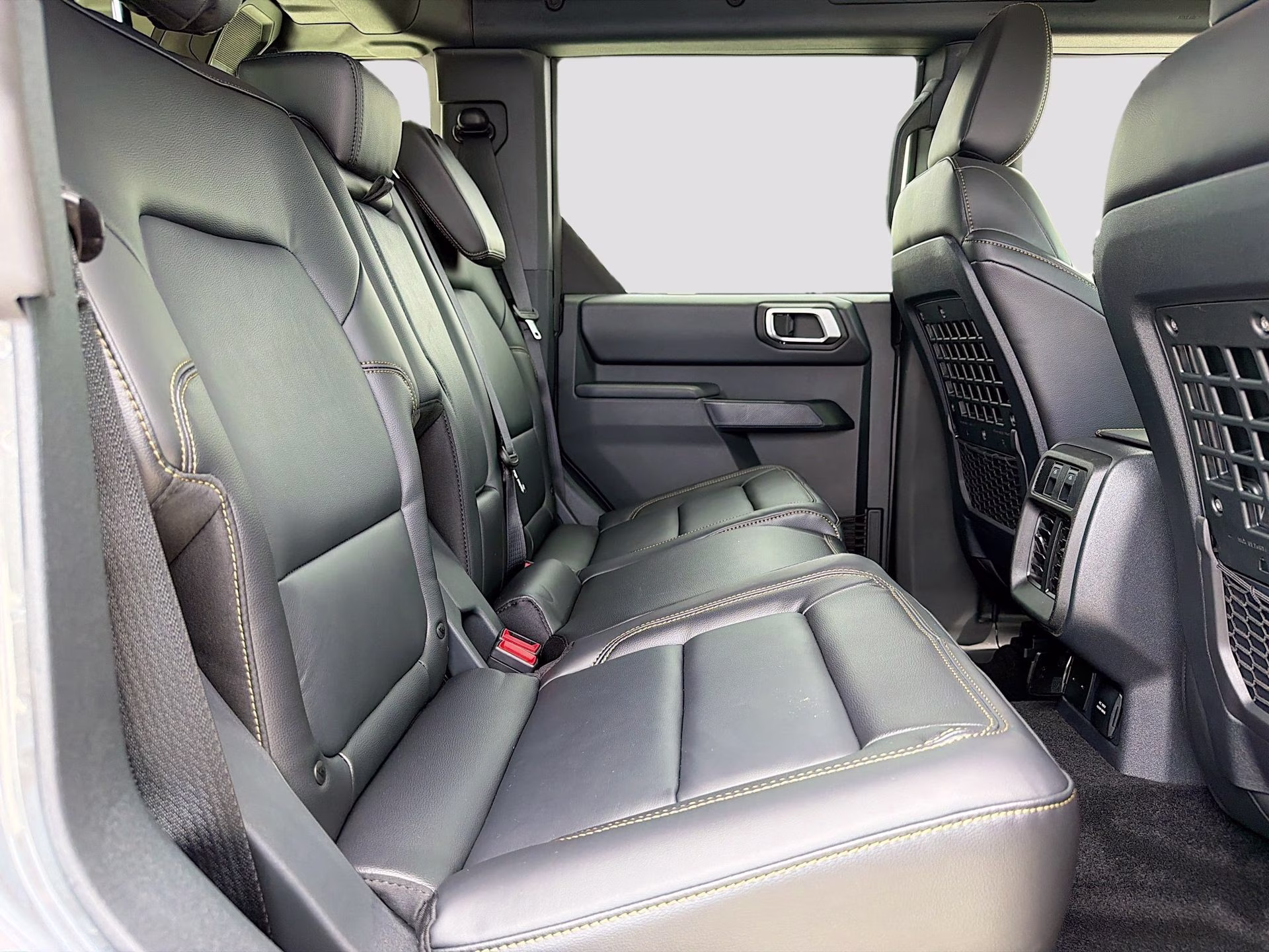 2026 Carbonized Gray Metallic Ford Bronco Badlands 4X4 SUV