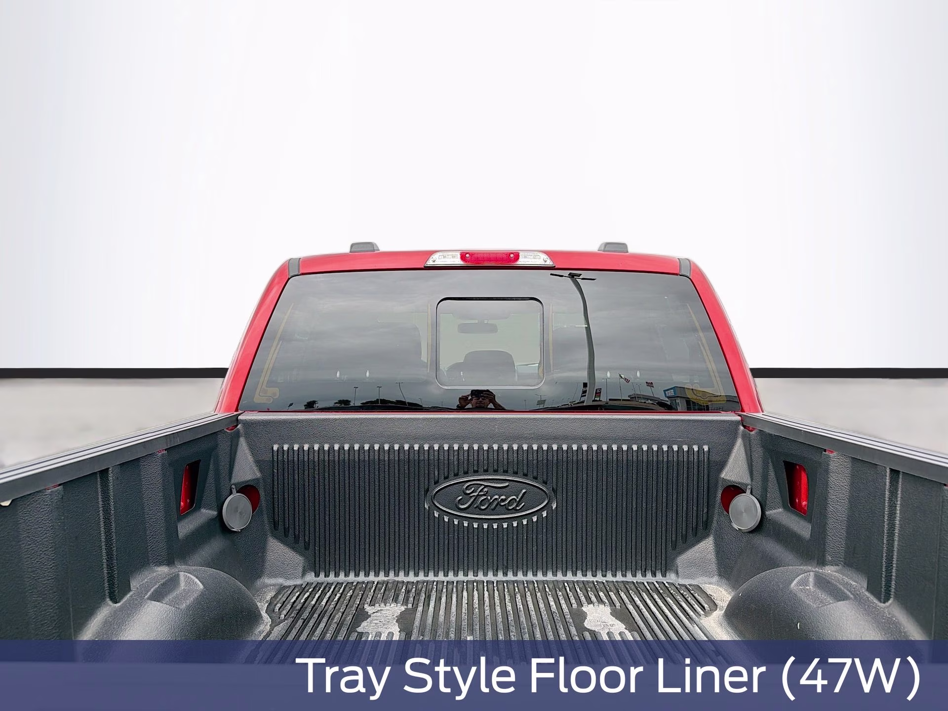 2023 Hot Pepper Red Metallic Tinted Clearcoat Ford F-150 XLT 4X4 Truck