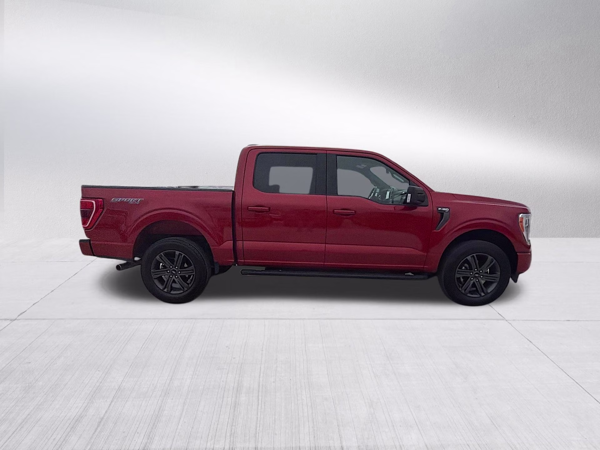 2023 Hot Pepper Red Metallic Tinted Clearcoat Ford F-150 XLT 4X4 Truck