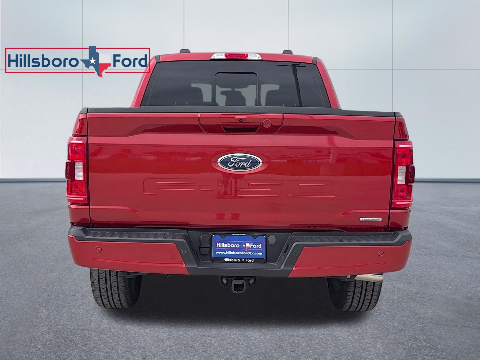 2023 Hot Pepper Red Metallic Tinted Clearcoat Ford F-150 XLT 4X4 Truck