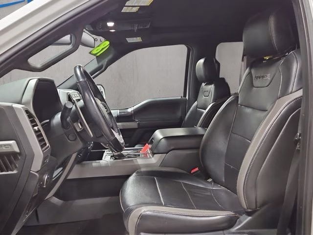2018 Oxford White Ford F-150 Raptor 4X4 Truck