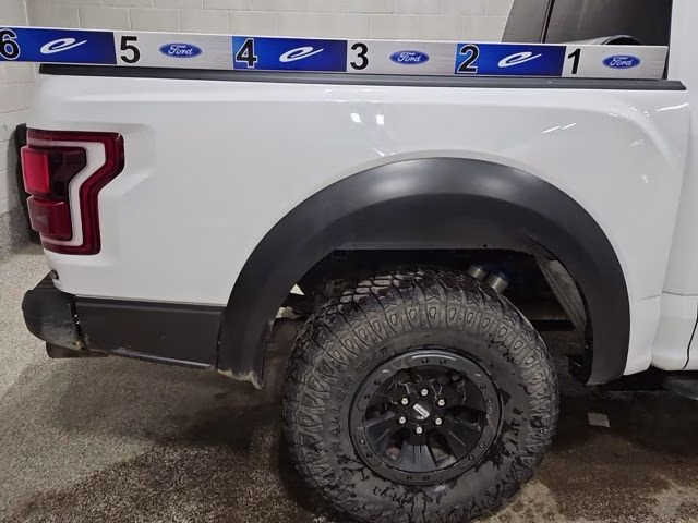 2018 Oxford White Ford F-150 Raptor 4X4 Truck