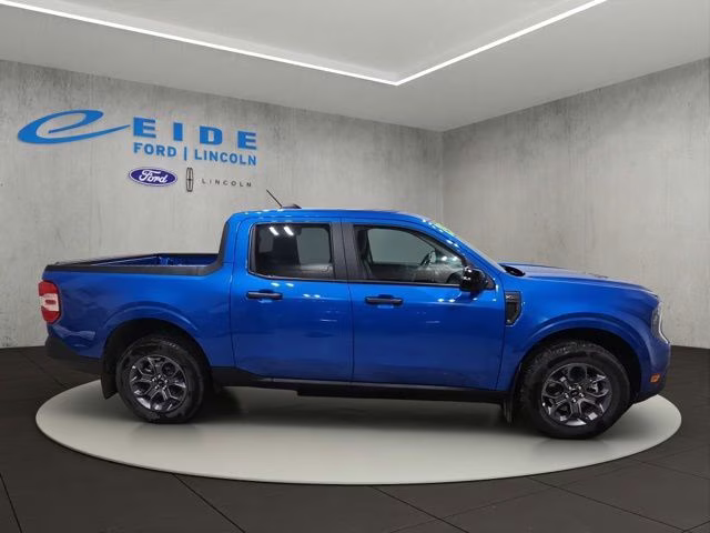 2025 Velocity Blue Ford Maverick XLT AWD Truck