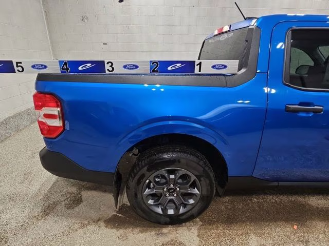 2025 Velocity Blue Ford Maverick XLT AWD Truck