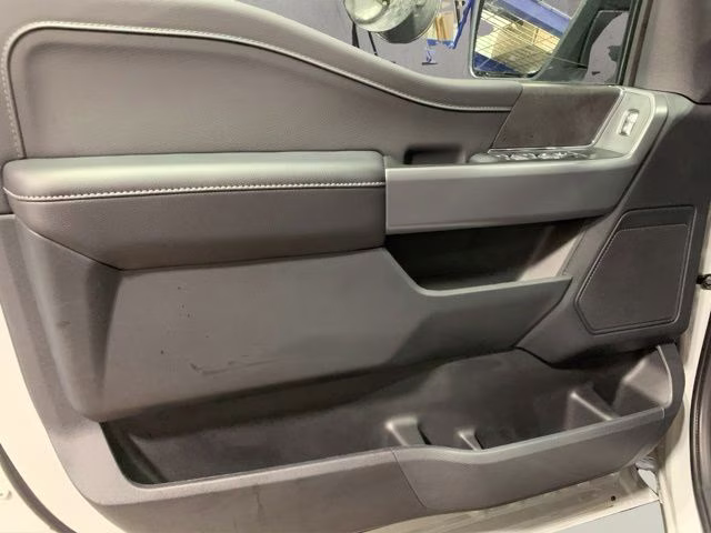 2026 Avalanche Ford F-150 XLT Black Appearance 4X4 Truck