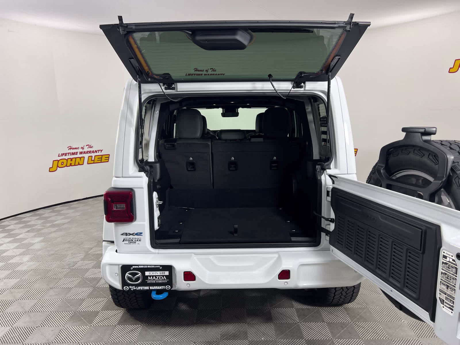 2024 Bright White Clearcoat Jeep Wrangler 4xe High Altitude 4X4 SUV