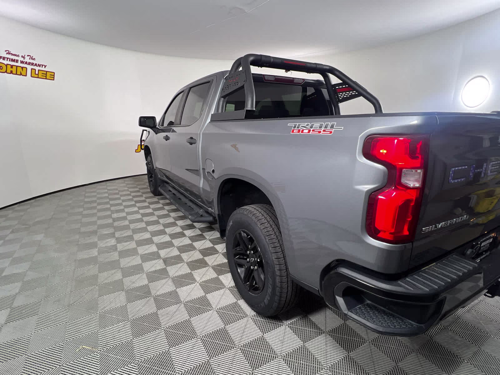 2021 Satin Steel Metallic Chevrolet Silverado 1500 Custom Trail Boss 4X4 Truck