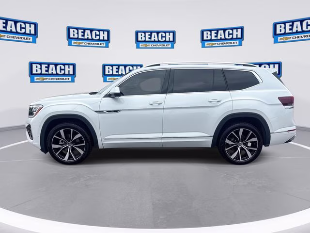 2025 Pure White Volkswagen Atlas 2.0T SEL Premium R-Line AWD SUV