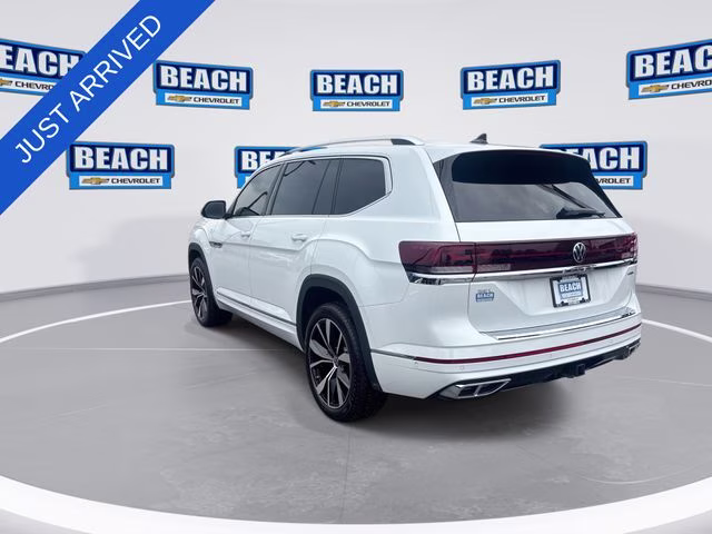2025 Pure White Volkswagen Atlas 2.0T SEL Premium R-Line AWD SUV