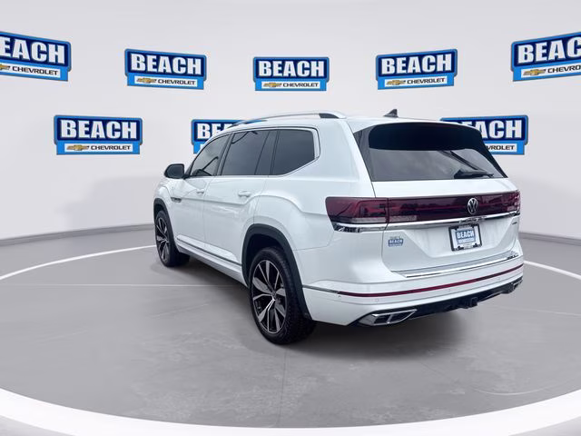 2025 Pure White Volkswagen Atlas 2.0T SEL Premium R-Line AWD SUV
