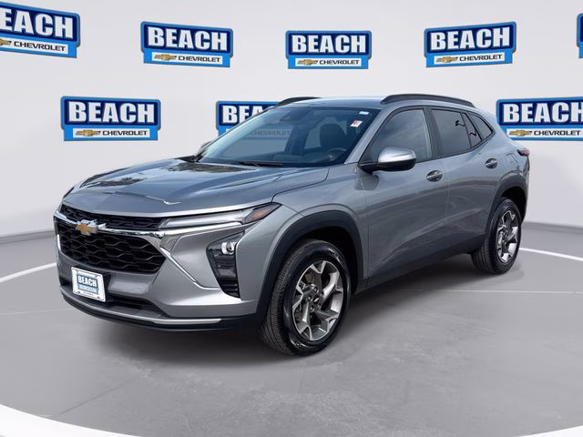 2025 Sterling Gray Metallic Chevrolet Trax LT FWD SUV