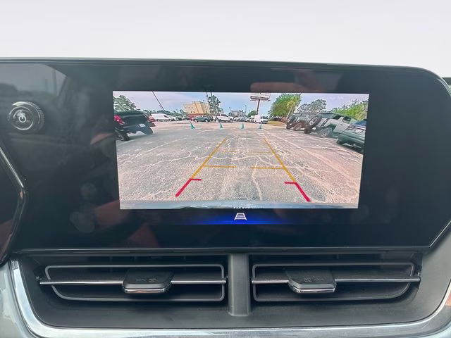 2025 Sterling Gray Metallic Chevrolet Trax LT FWD SUV