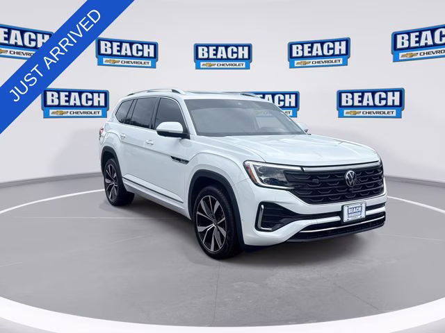 2025 Pure White Volkswagen Atlas 2.0T SEL Premium R-Line AWD SUV