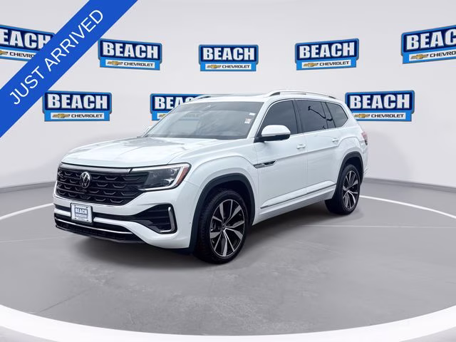 2025 Pure White Volkswagen Atlas 2.0T SEL Premium R-Line AWD SUV