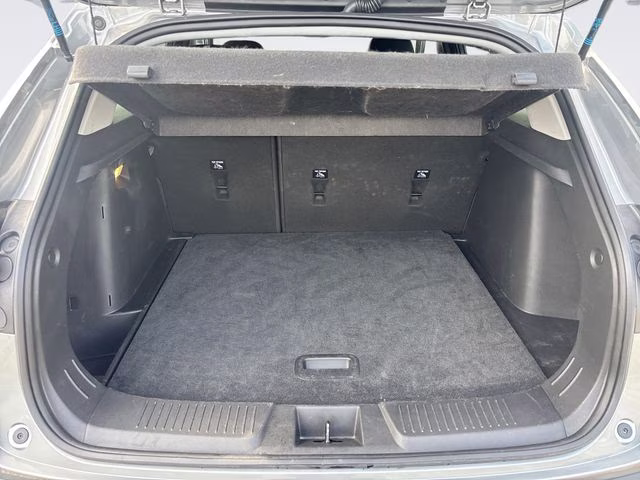 2025 Sterling Gray Metallic Chevrolet Trax LT FWD SUV