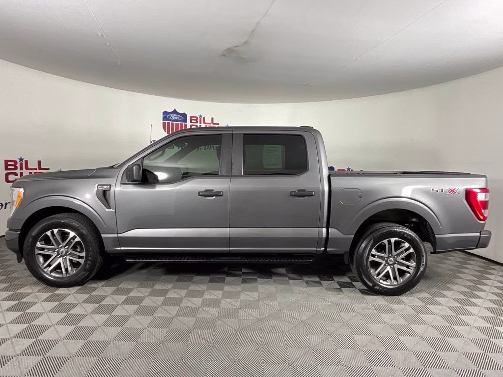 2022 Gray Metallic Ford F-150 XL RWD Truck