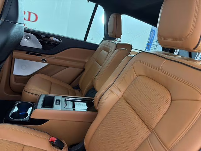 2025 Black Lincoln Aviator Black Label AWD SUV