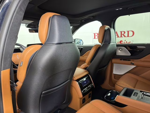 2025 Black Lincoln Aviator Black Label AWD SUV