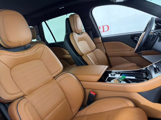 2025 Black Lincoln Aviator Black Label AWD SUV